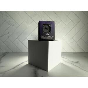 Urban Decay Eyeshadow - Gunmetal